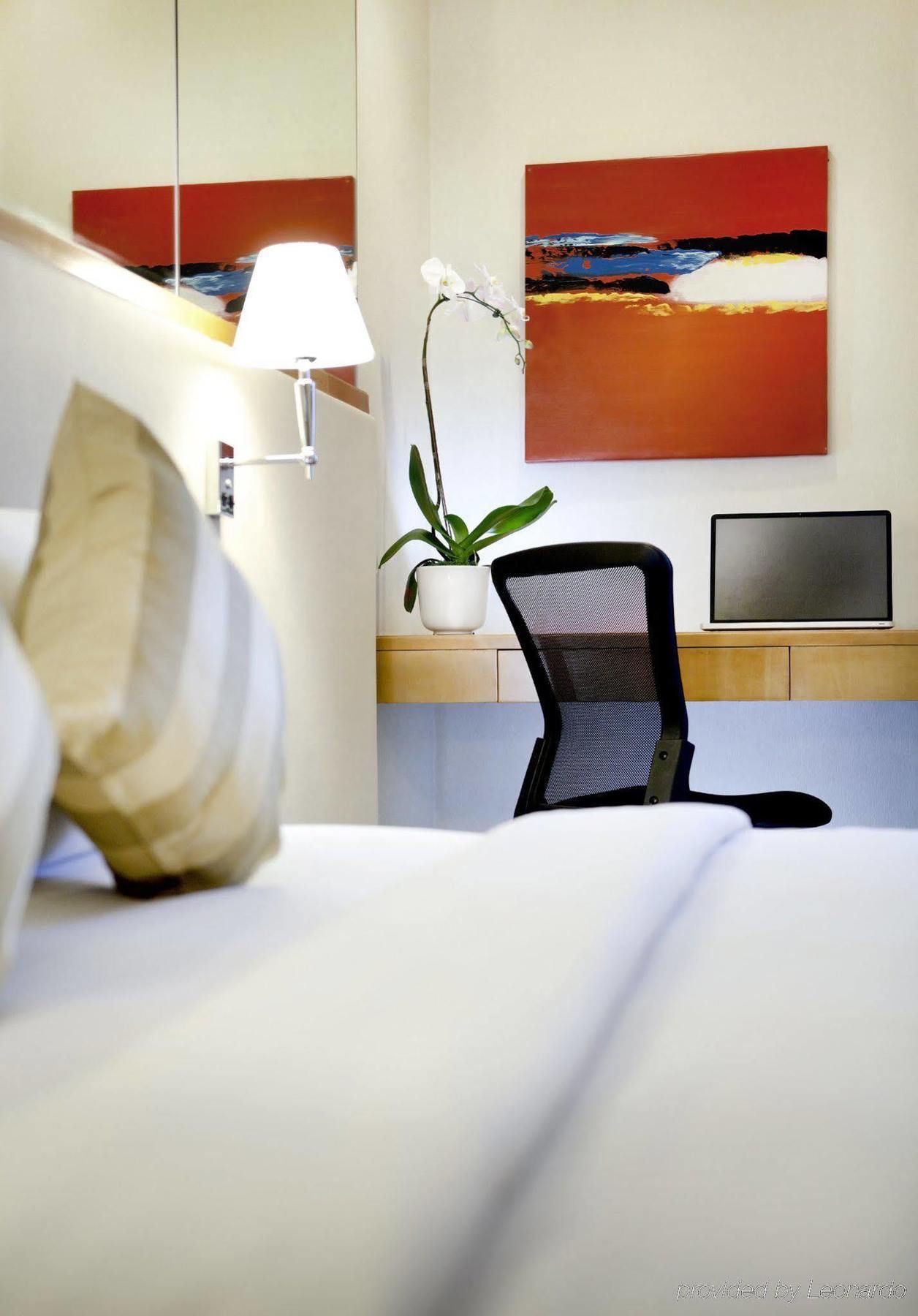 Hotel Silka Maytower 3*